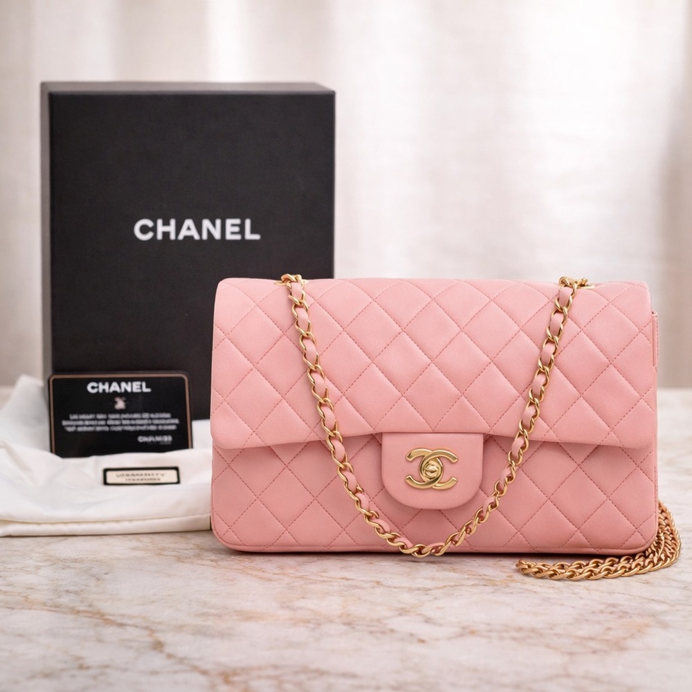 CHANEL Pink Quilted Leather Shoulder Bag with Gold Chain